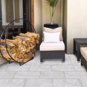 APUANO Light Grey R11 30 x 60